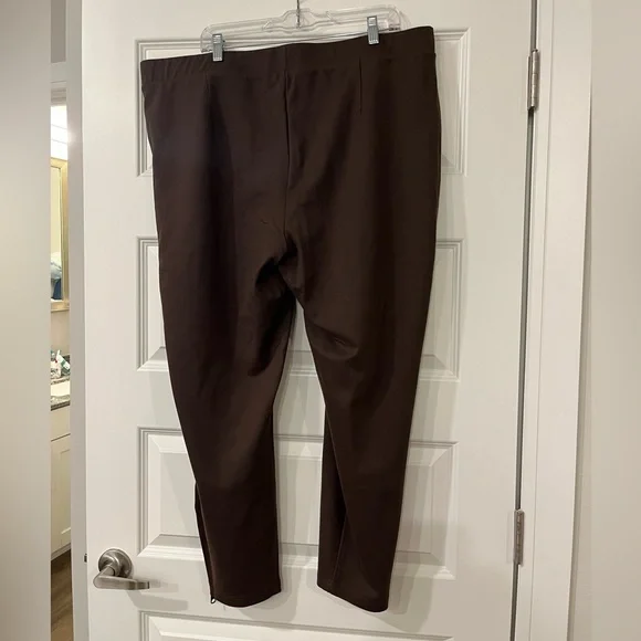NWT Universal Standard Brown Ponte Pants with Ankle Zippers, Size L (22/24) - Picture 7 of 8